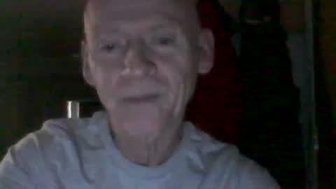 oldbuthorny62 online show from October 14, 5:19 am