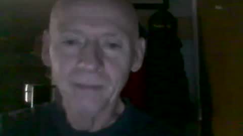 oldbuthorny62 online show from October 18, 6:37 am