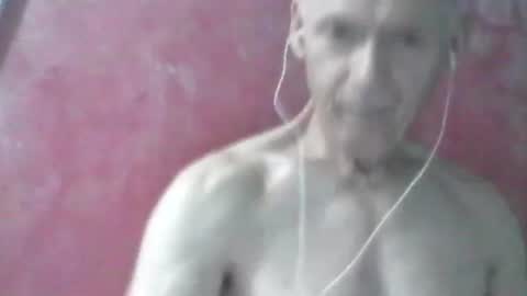 oldbuthorny62 online show from April 12, 1:43 am