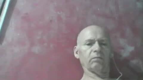 Snapshot of oldbuthorny62 chatting on June 19, 3:11 am oldbuthorny62 online show from June 19, 3:11 am