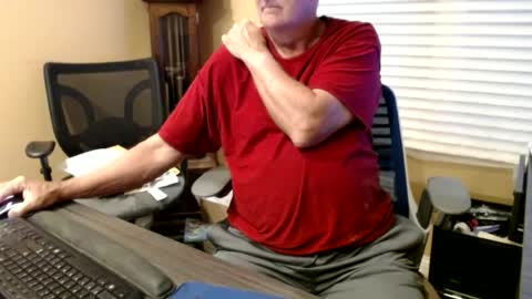 Snapshot of olderandwiser chatting on June 27, 10:20 am Older and Wiser online show from June 27, 10:20 am