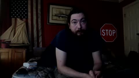 Snapshot of oldfuckus chatting on December 16, 2:38 pm oldfuckus online show from December 16, 2:38 pm