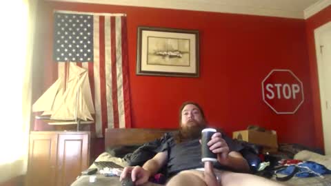 Snapshot of oldfuckus chatting on December 16, 4:45 pm oldfuckus online show from December 16, 4:45 pm