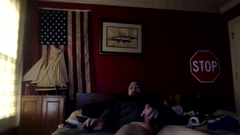 Snapshot of oldfuckus chatting on December 17, 2:34 pm oldfuckus online show from December 17, 2:34 pm