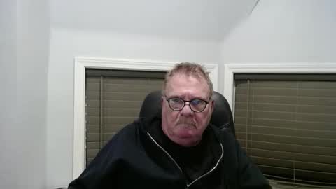 oldguybigd online show from March 3, 3:56 am