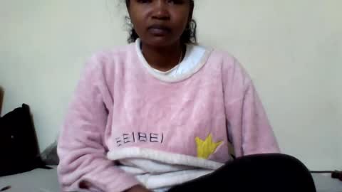 Snapshot of olgaaldy chatting on July 18, 8:18 am olgaaldy online show from July 18, 8:18 am