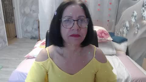 OlgaHottie online show from April 12, 11:32 pm