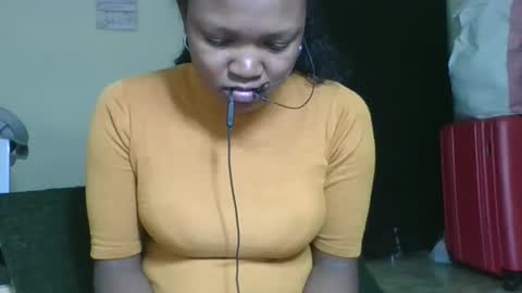 Snapshot of olgamariah203875 chatting on May 31, 6:09 pm olgamariah203875 online show from May 31, 6:09 pm