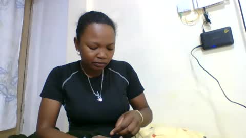 Snapshot of olgamariah203875 chatting on June 3, 6:16 am olgamariah203875 online show from June 3, 6:16 am