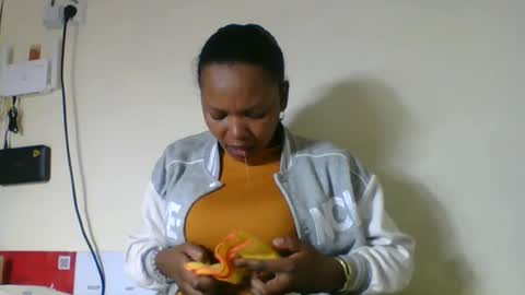 Snapshot of olgamariah203875 chatting on June 30, 12:55 am olgamariah203875 online show from June 30, 12:55 am