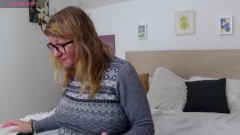 Olga Pavlova online show from January 8, 1:24 pm