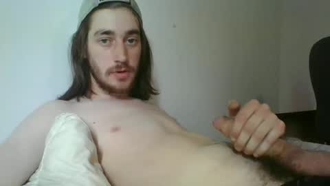 oliboy34 online show from May 4, 8:05 pm
