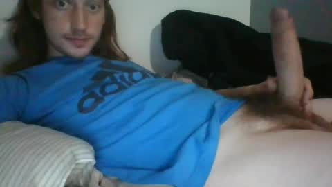 Snapshot of oliboy34 chatting on July 8, 12:48 am oliboy34 online show from July 8, 12:48 am