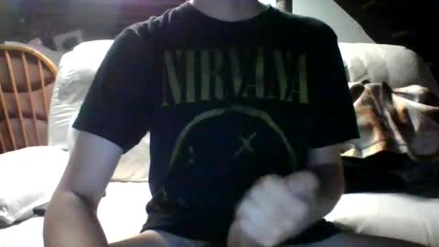 Snapshot of oliboy34 chatting on August 6, 6:15 am oliboy34 online show from August 6, 6:15 am