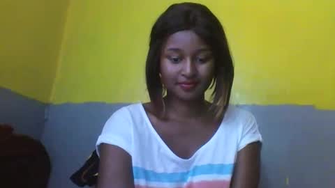 olinah610 online show from February 14, 8:33 am