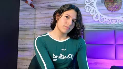 Oliver  online show from June 5, 11:10 pm