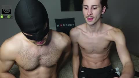 Snapshot of oliver_baker chatting on January 10, 3:27 pm Oliver  Kaen online show from January 10, 3:27 pm