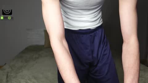 Snapshot of oliver_baker chatting on March 12, 5:49 pm Oliver  Kaen online show from March 12, 5:49 pm