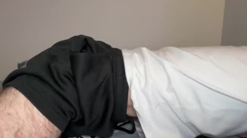 Snapshot of oliver_beck chatting on February 27, 2:21 am Oliver Beck online show from February 27, 2:21 am