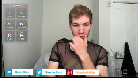 Snapshot of oliver_beck chatting on September 12, 6:19 pm Oliver Beck online show from September 12, 6:19 pm