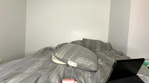 Snapshot of oliver_beck chatting on October 1, 2:39 am Oliver Beck online show from October 1, 2:39 am