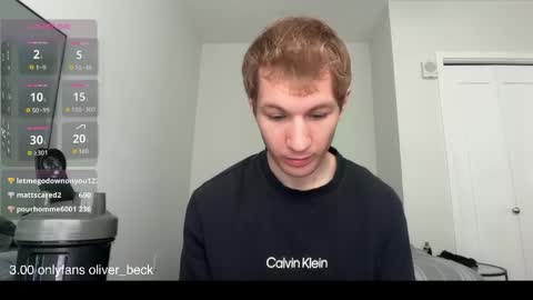 Snapshot of oliver_beck chatting on May 17, 6:37 pm Oliver Beck online show from May 17, 6:37 pm