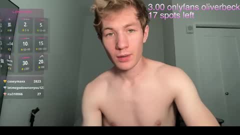 Snapshot of oliver_beck chatting on May 25, 8:37 pm Oliver Beck online show from May 25, 8:37 pm