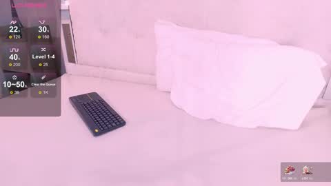 Snapshot of oliver_conort_ chatting on January 11, 7:06 am Olive Connort online show from January 11, 7:06 am