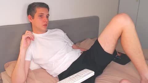 Oliver online show from September 20, 2:51 pm