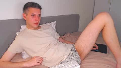 Oliver online show from October 12, 10:47 am