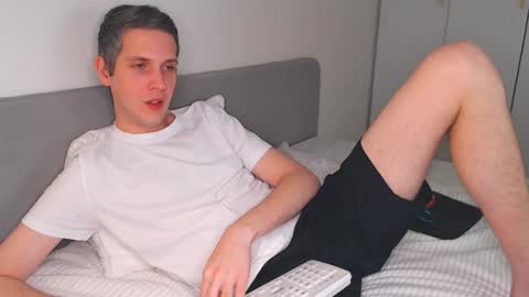 Oliver online show from January 10, 5:15 pm