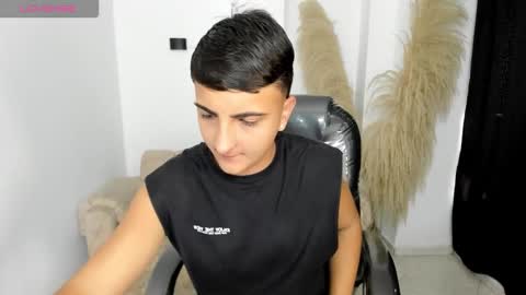 OLIVER online show from February 20, 1:33 pm