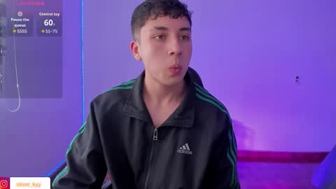 oliveeer online show from January 8, 7:16 pm