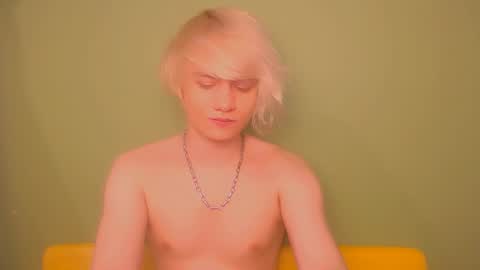 Oliver online show from March 11, 1:37 am