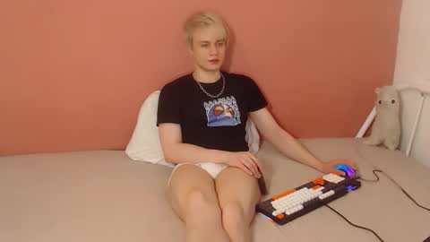 Oliver online show from March 14, 12:06 am