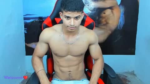 oliver thompsson online show from December 21, 5:40 pm