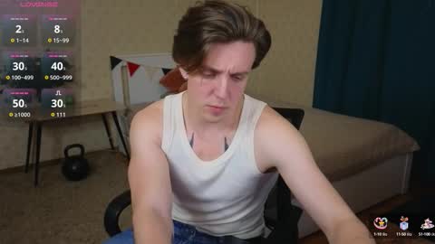 Snapshot of oliver_travis chatting on September 12, 12:22 am Oliver Evans online show from September 12, 12:22 am