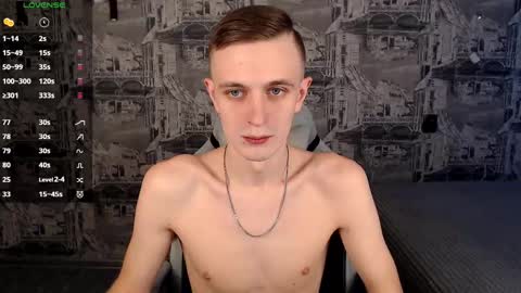 Snapshot of oliverfresh chatting on February 17, 9:03 am Oliver online show from February 17, 9:03 am