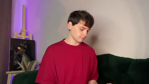 Snapshot of oliverlawrence chatting on July 14, 2:05 am oliverlawrence online show from July 14, 2:05 am
