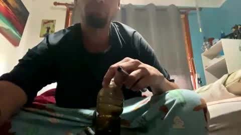 Snapshot of oliversunley22 chatting on March 22, 10:13 pm oliversunley22 online show from March 22, 10:13 pm