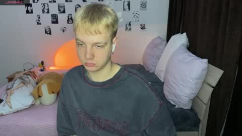 oliver online show from October 24, 2:57 pm