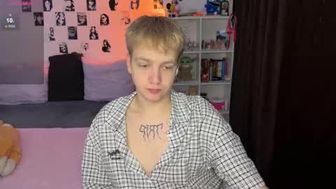 oliver online show from November 17, 8:53 am