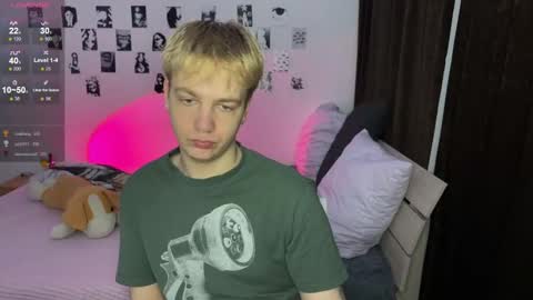 oliver online show from December 2, 4:40 am