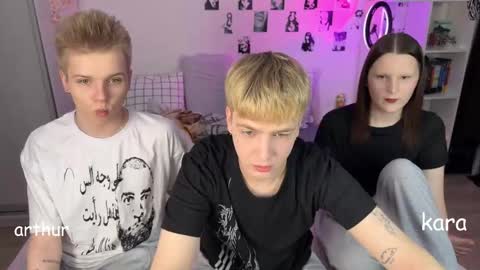 oliver online show from January 12, 1:38 pm