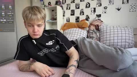 oliver online show from March 14, 10:21 am