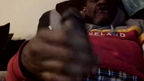 Snapshot of olivertwist1273 chatting on March 4, 1:45 am olivertwist1273 online show from March 4, 1:45 am