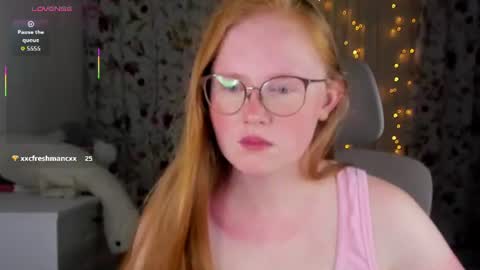 Snapshot of olivia_date chatting on July 14, 5:29 pm Olivia Date online show from July 14, 5:29 pm