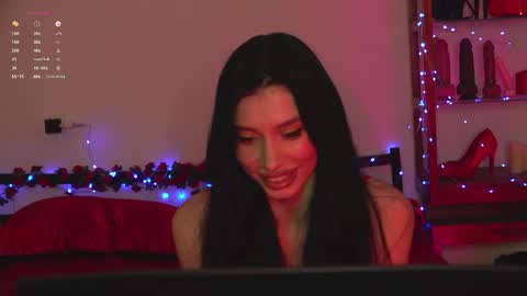 Olivia Faye online show from April 27, 4:38 pm