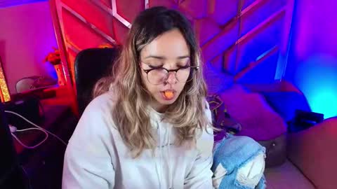  OLIVIA  online show from November 29, 3:53 am