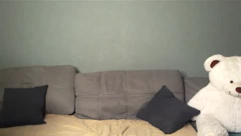 Snapshot of olivia_millerss chatting on March 27, 8:41 pm olivia millerss online show from March 27, 8:41 pm